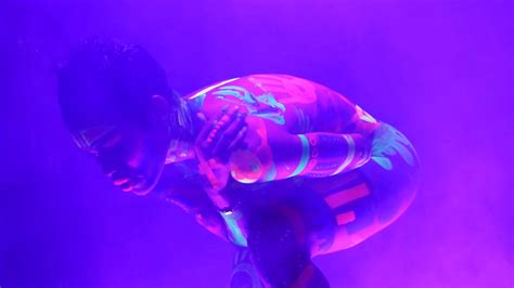 teyana taylor naked|Teyana Taylor Dances Nude, Enlists Migos for ‘Drippin’ Video